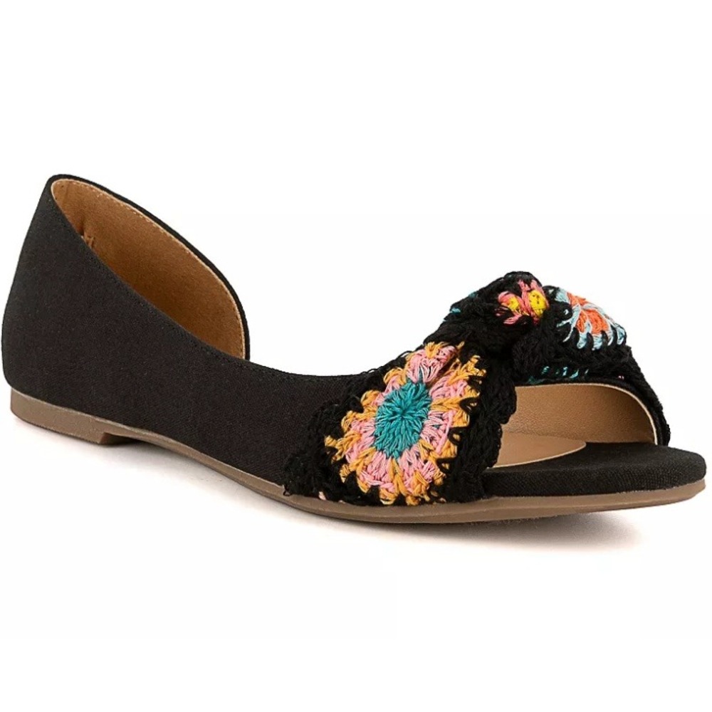 Sugar Women's Black Canvas Crochet Cabeza Floral Flat Sandals Size 7.5M NIB